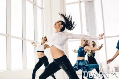 Танцы для девушек и женщин в Новороссийске. Обучение современным танцам.